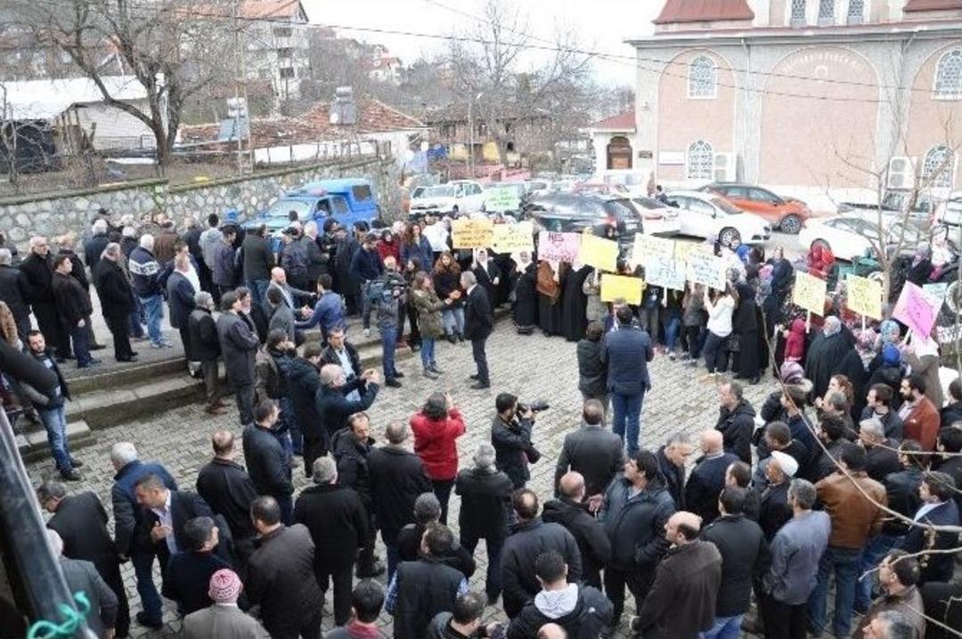 &Ccedil;ed Toplantısı K&ouml;yl&uuml;lerin Protestosu Nedeniyle Yapılamadı