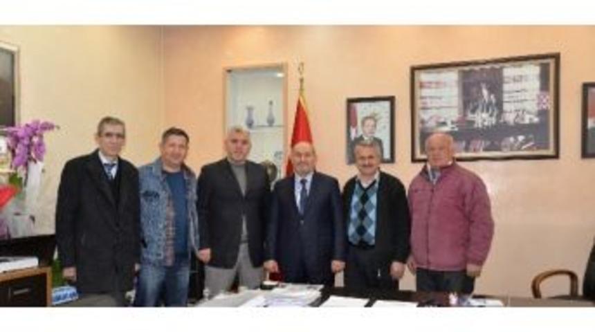 Hendek Belediye Başkanı P&uuml;sk&uuml;ll&uuml;: &ldquo;&ccedil;anakkale, T&uuml;rk Destanının A&ccedil;ık Hava M&uuml;zesidir&rdquo;