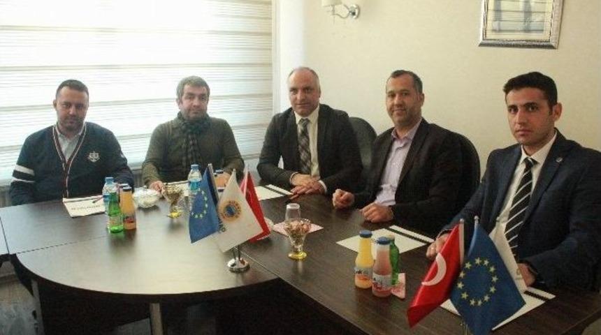 "ak Parti Bölge İçin Allah’ın Bir Lütfüdür"