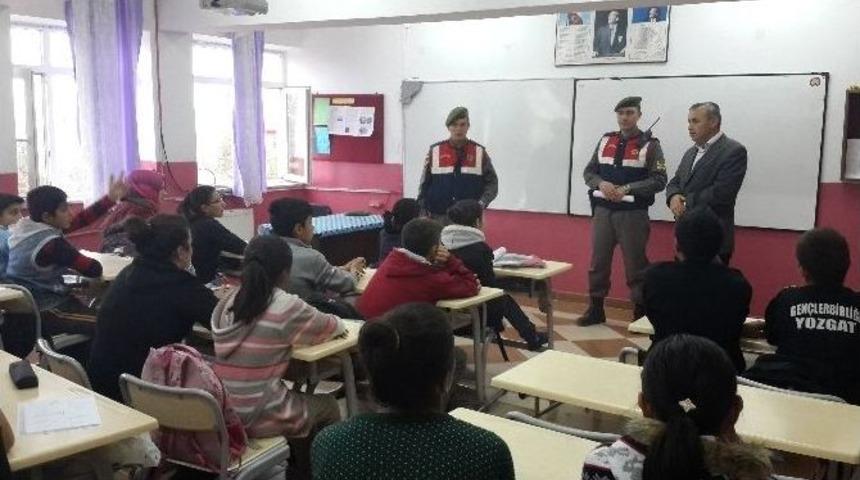 Yozgat Jandarma’dan Öğrencilere Uyuşturucu Semineri