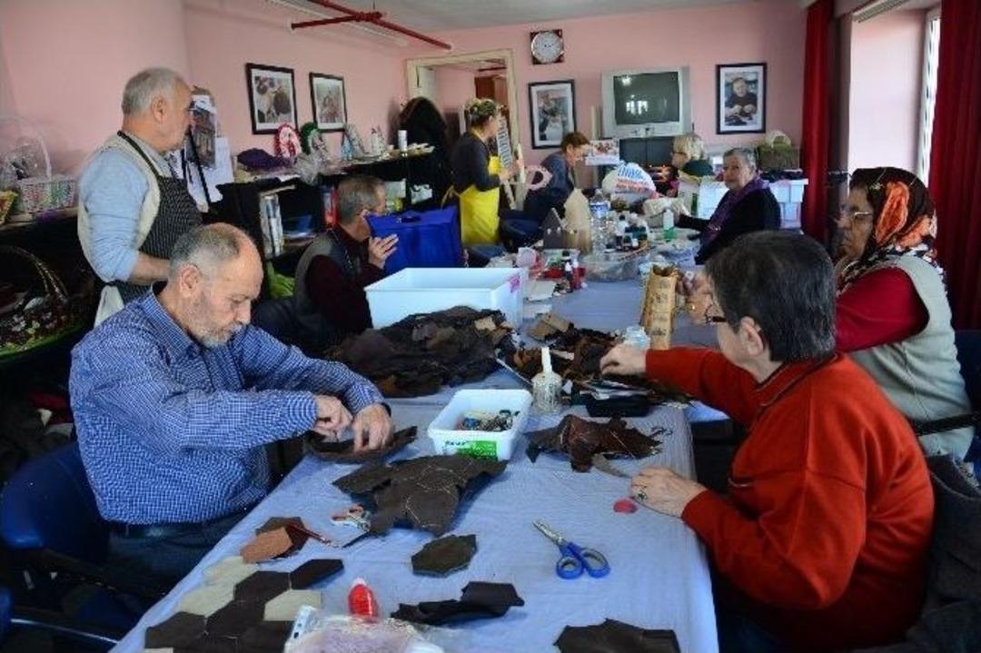 Huzurevinde Busmek Coşkusu