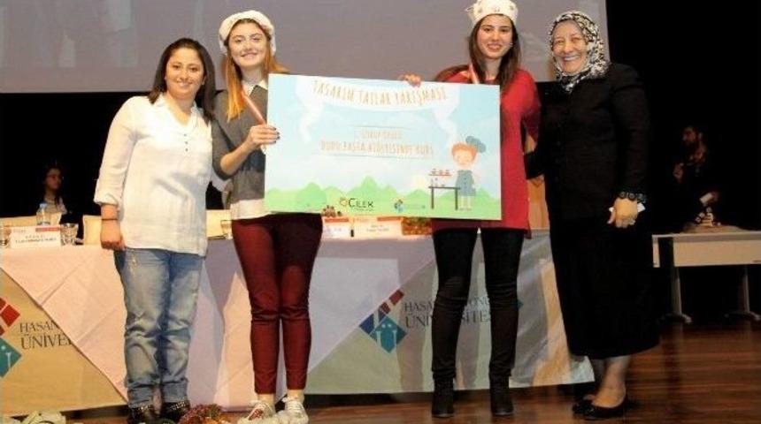 Hk&uuml;&rsquo;de 1.tasarım Tatlar Yarışması