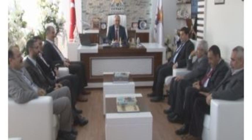 M&uuml;siad Malatya Şubesi&rsquo;nden Ak Parti İl Başkanlığı&rsquo;na Ziyaret