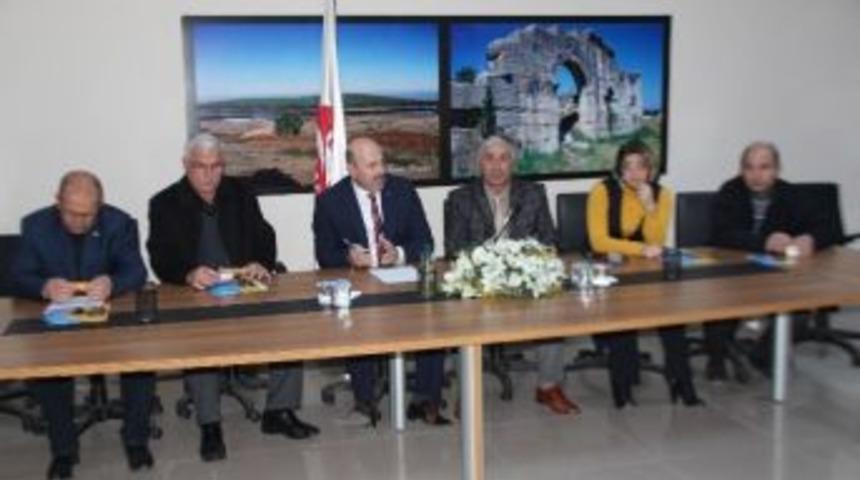 Hasan T&uuml;rkyılmaz, Muhtarlarla Bir Araya Geldi