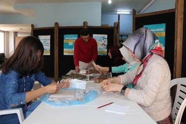 Al&ccedil;ı R&ouml;lyef Kursiyerleri Sergiye Hazırlanıyor 1