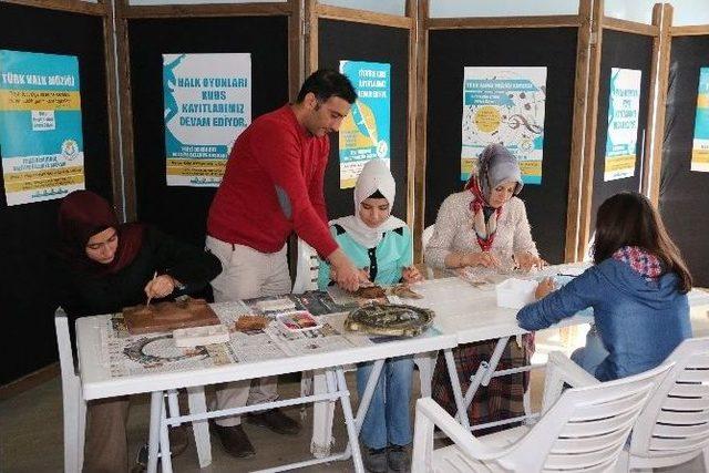 Al&ccedil;ı R&ouml;lyef Kursiyerleri Sergiye Hazırlanıyor 2