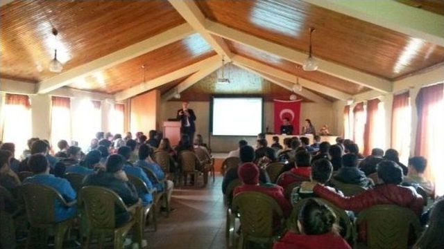 Akçakoca’da Madde Bağımlılığı İle İlgili Mücadele Eğitimi