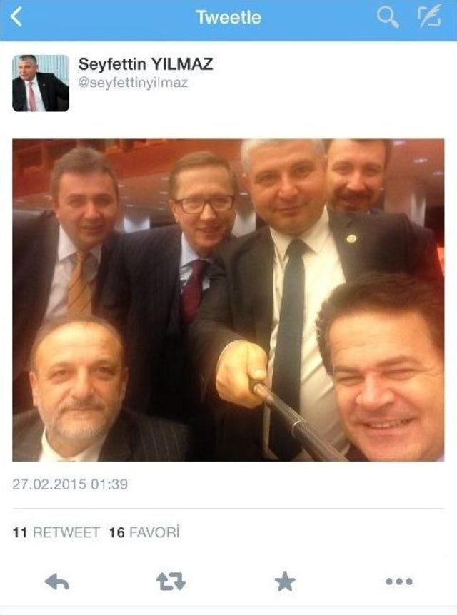 Selfie Çubuğu Meclise Girdi