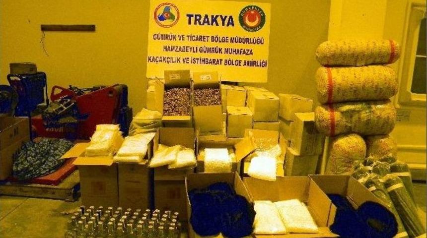 Hamzabeyli&rsquo;de 1 Ton 77 Kilo Ka&ccedil;ak Ceviz Ele Ge&ccedil;irildi