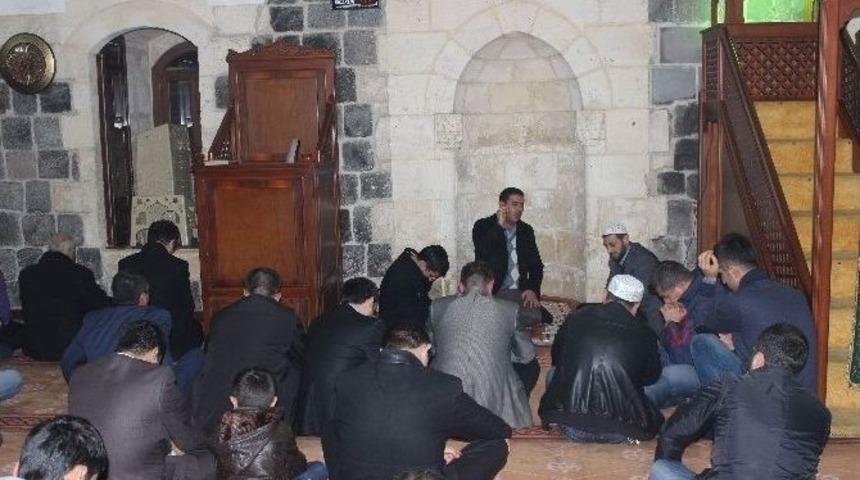 &Uuml;lk&uuml; Ocakları &Ccedil;akıroğlu İ&ccedil;in Mevlit Okuttu