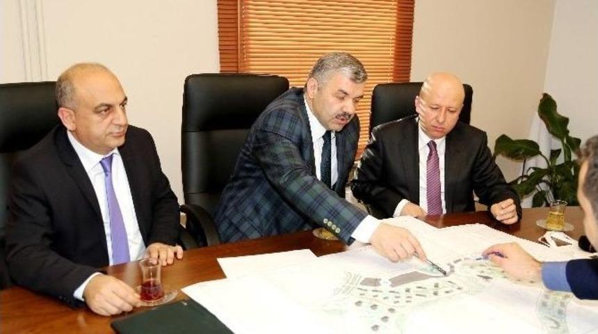 Başkanların Kocasinan&rsquo;da Kentsel D&ouml;n&uuml;ş&uuml;m Zirvesi