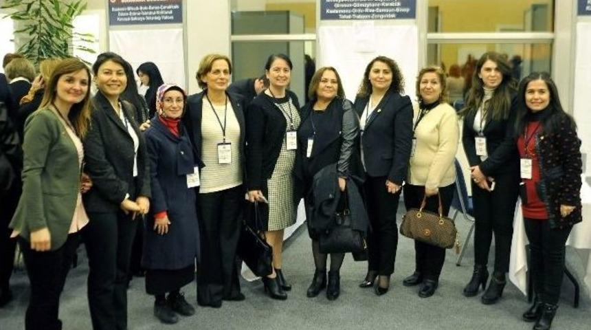 G&uuml;lay Atik Karadeniz Temsilcisi Oldu