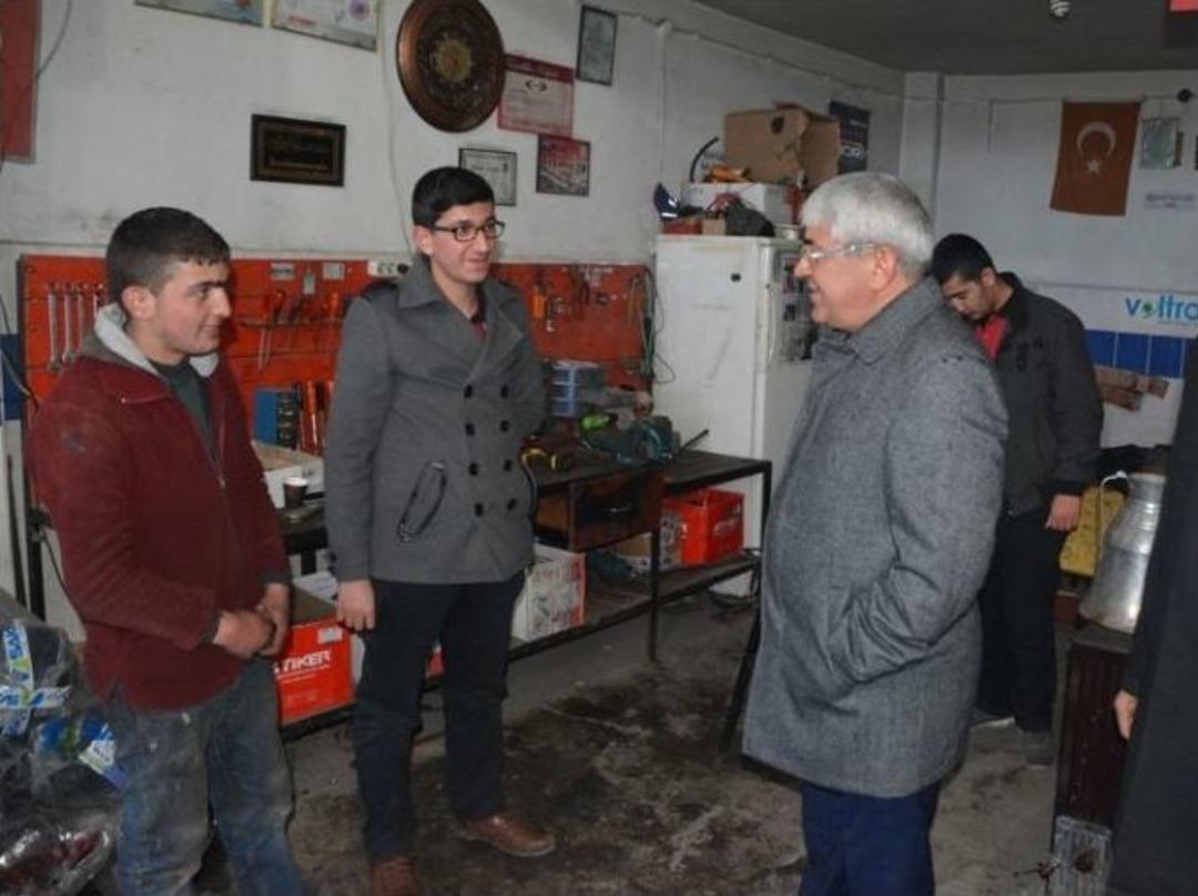 Başkan Kara&ccedil;anta, Sanayi Esnafını Ziyaret Etti