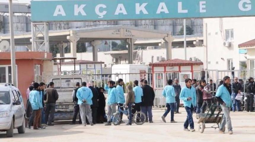 200 Suriyeli &Uuml;lkesine D&ouml;nd&uuml;