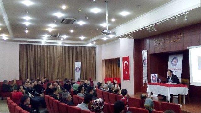 Genç Memur-sen’den Medya Okuryazarlığı Konferansı