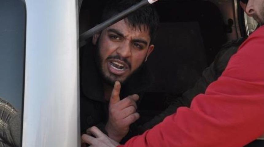 Polis Lojmanlarına Giren 2 Hırsızlık Zanlısı 50 Kilometrelik Kovalamaca Sonunda Yakalandı