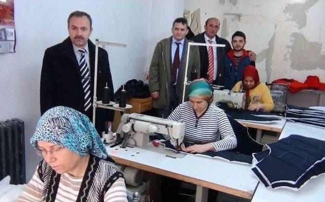 350 Kişi Kendi İşinin Patronu Oldu