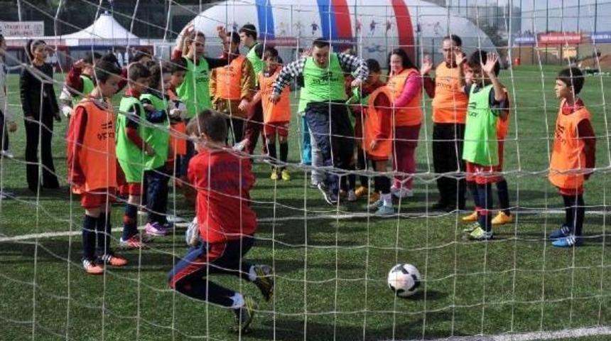 Altınordu'ya &Ouml;zel Konuklar