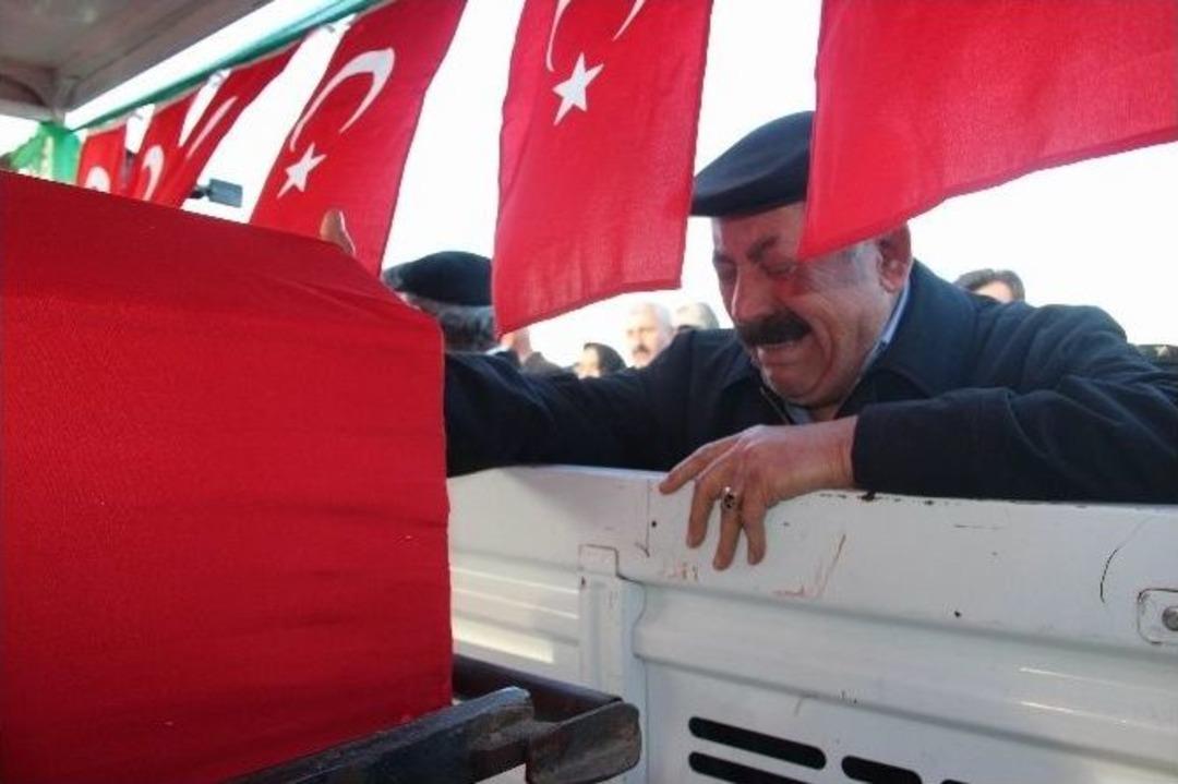 Şehit Eşi: &ldquo;karşında Dik Duruyorum Aşkım&rdquo;