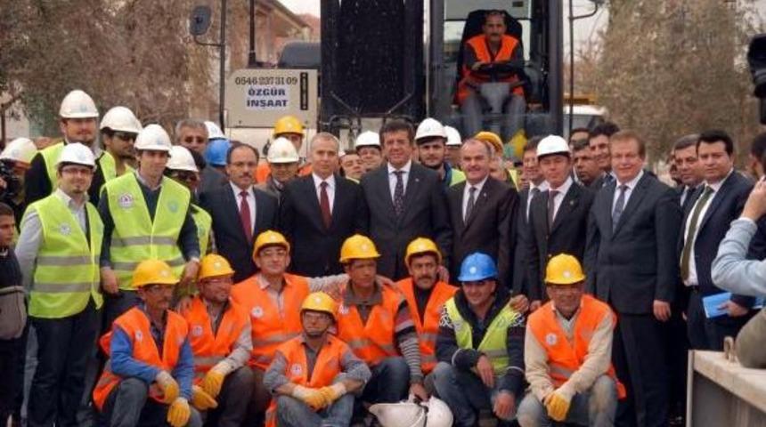 Bakan Zeybekci: Babacan Ve Baş&ccedil;ı'nın Istifası S&ouml;z Konusu Değil