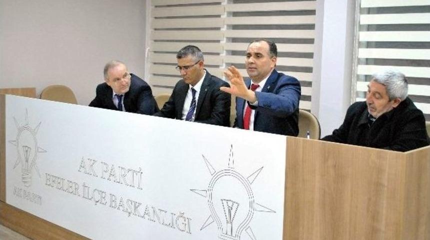 Do&ccedil;. Dr. Mustafa Oğurlu&rsquo;dan Ak Parti Aydın İl Ve Efeler İl&ccedil;e Teşkilatına Ziyaret