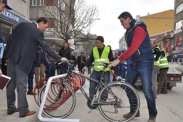 İnegöl’de Bisikletler İçin Park Alanları