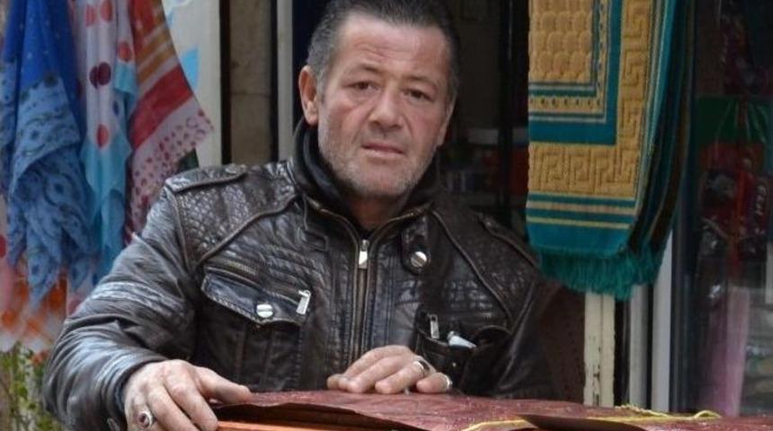 Eski Bebek Arabasını Ekmek Teknesi Yaptı