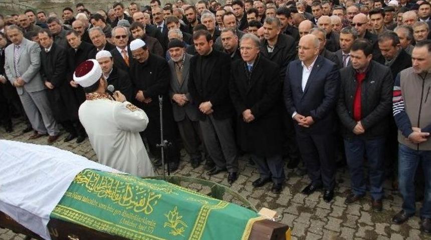 Ak Parti Genel Başkan Yardımcısı Şahin&rsquo;in Acı G&uuml;n&uuml;