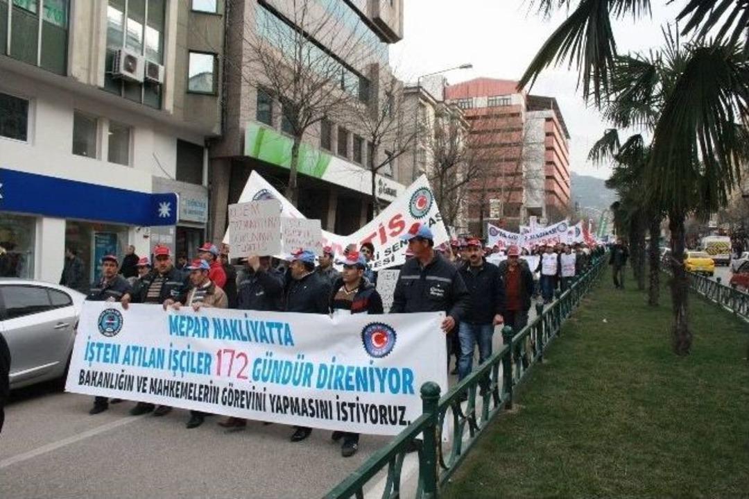 T&uuml;rk-iş, Kıdem Tazminatı İ&ccedil;in Tabutla Y&uuml;r&uuml;d&uuml;