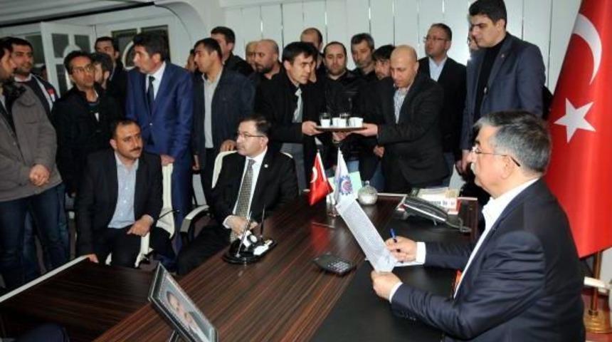 Bakan Yılmaz: Ağrı'daki Olay Ideolojik Değil (2)