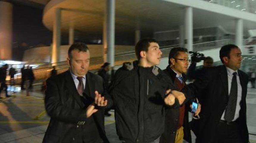 Ahmedinejad: Şeytanın &Ouml;l&uuml;m&uuml; Ve Milletlerin Vahdeti Yakındır (3)