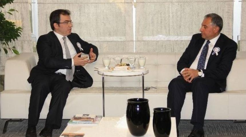 Vergi Dairesi Başkanı Tunalı&rsquo;dan Aosb&rsquo;ye Ziyaret