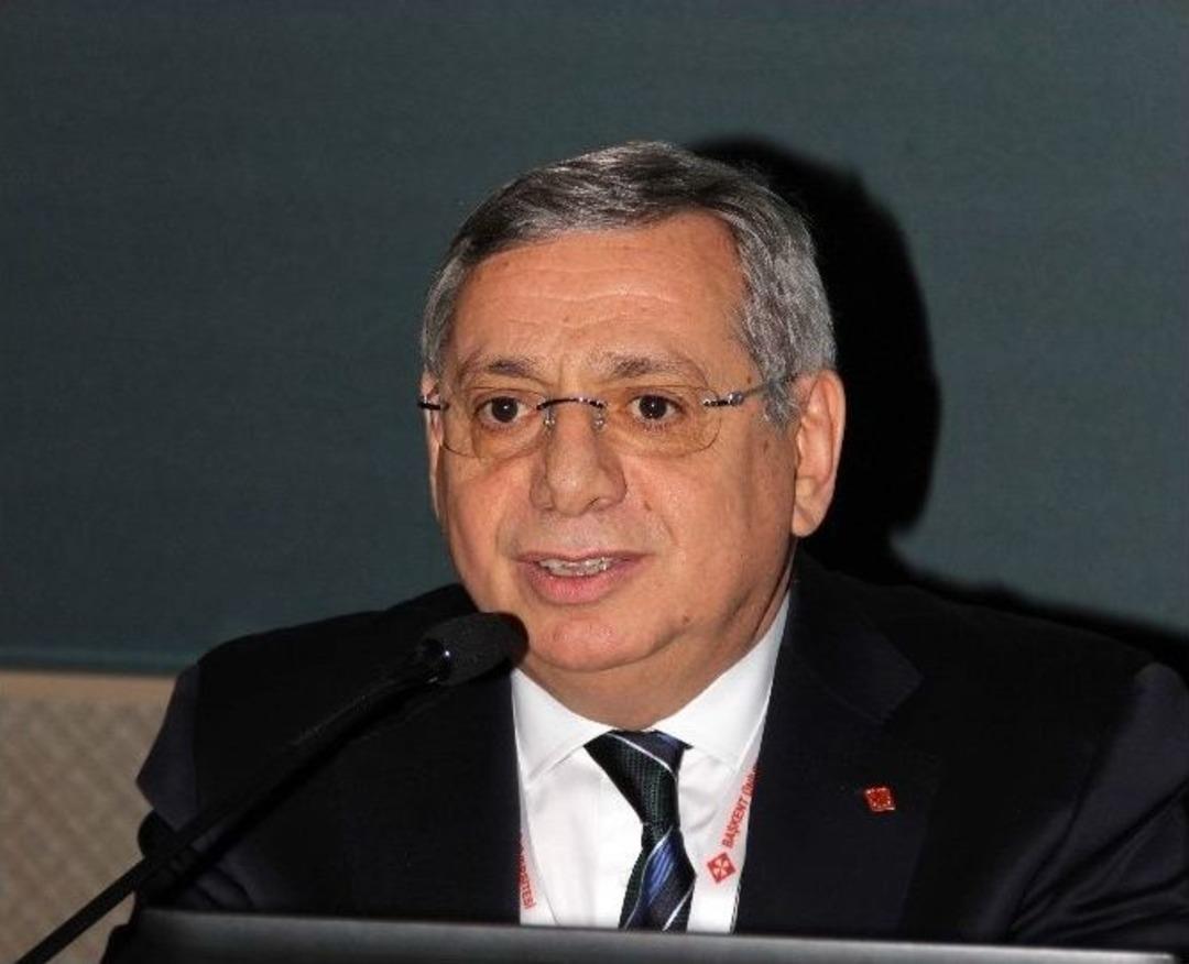 Jinekolojik Onkoloji Cerrahisinin Standartları Belirleniyor