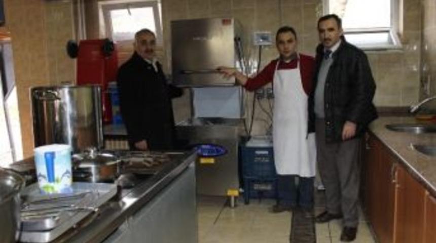 Azdavay İhl Mezunları Derneği &Ouml;ğrencilerin Yanında