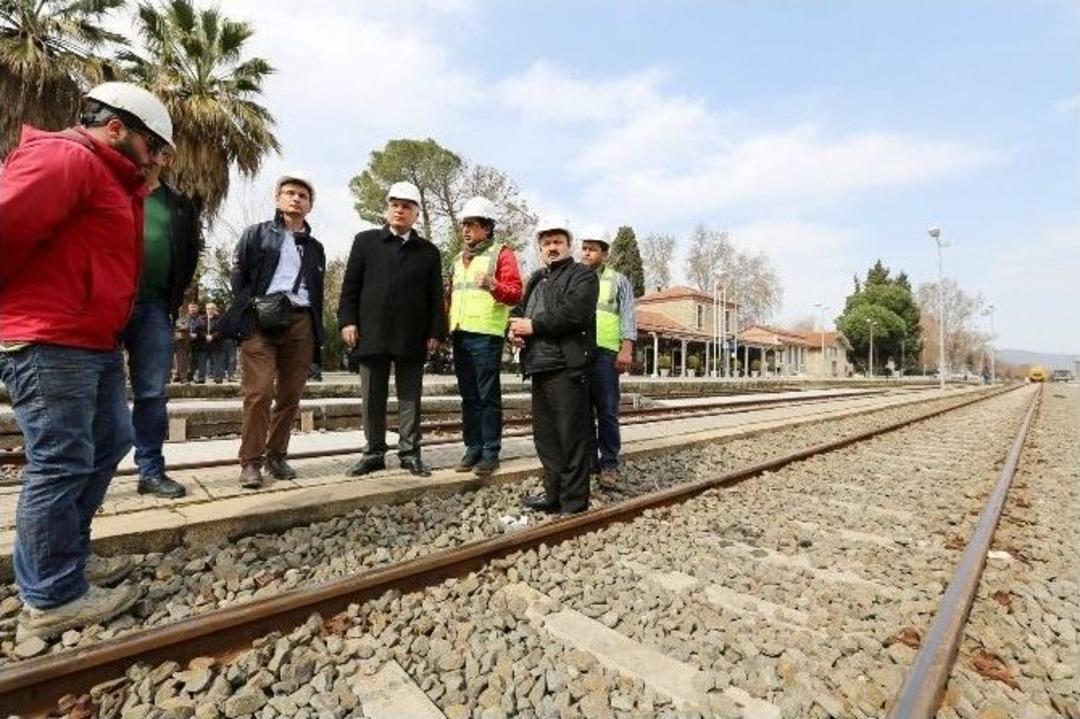 Sel&ccedil;uk&rsquo;ta İzban İ&ccedil;in Kazma Vuruldu