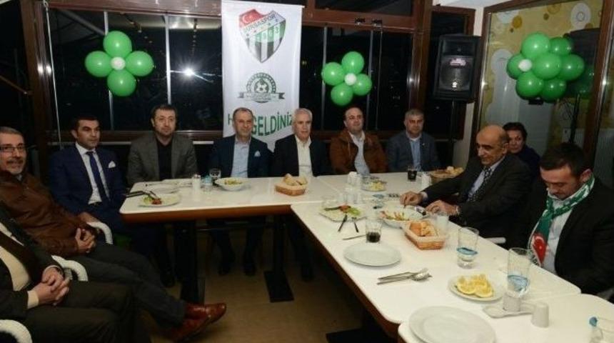 Başkan Bozbey&rsquo;e Bursasporlu Taraftarlardan Sevgi Seli