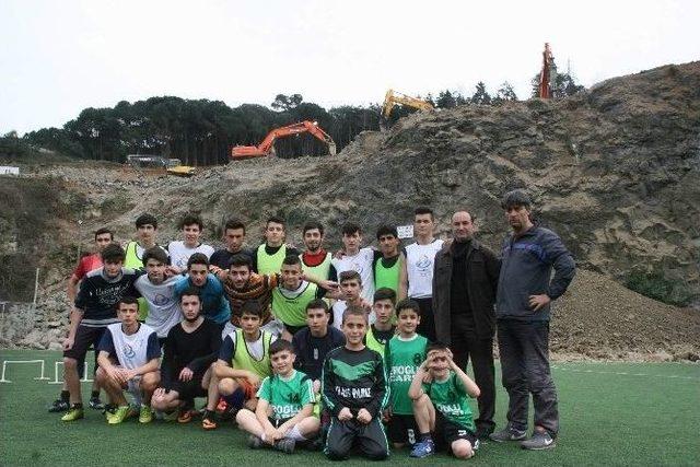 Amatör Futbolcuların Tehlikeli Antrenmanı