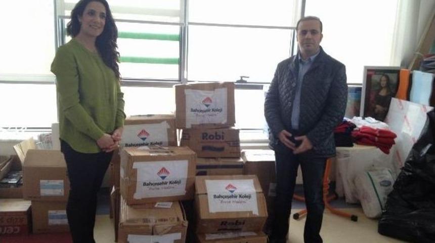 &lsquo;minik Ayaklar &Uuml;ş&uuml;mesin Kampanyası&rsquo;na Bursa Bah&ccedil;eşehir Koleji&rsquo;nden Anlamlı Destek