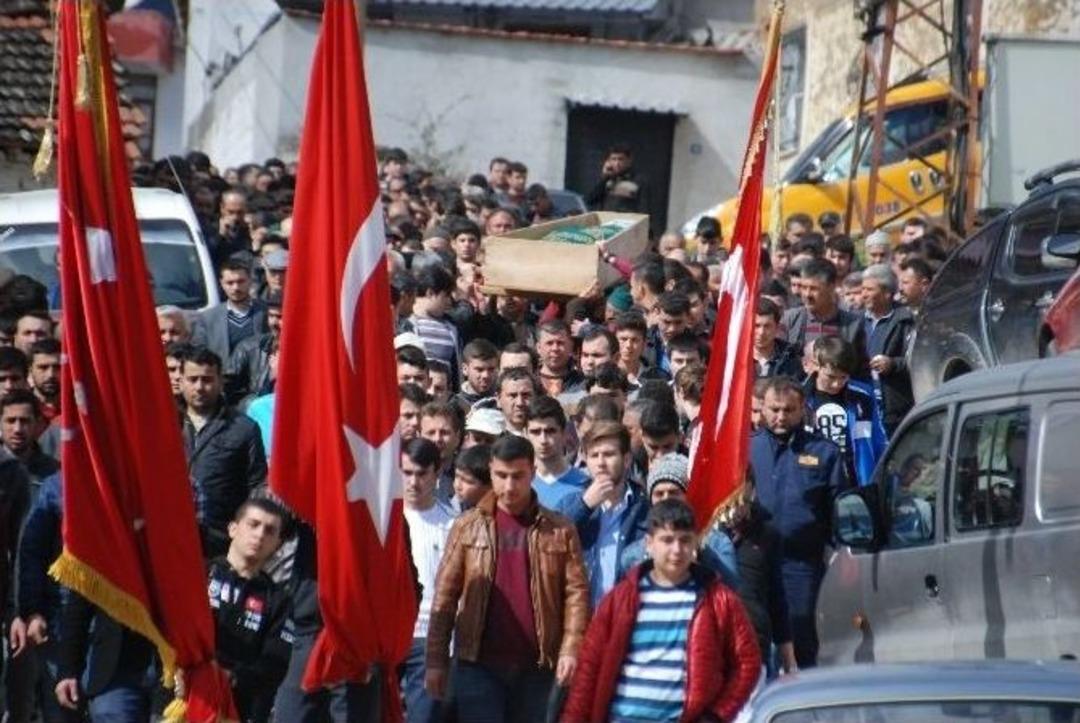 Bu K&ouml;y&uuml;n Gen&ccedil;leri Motosiklet Kazasında &Ouml;l&uuml;yor