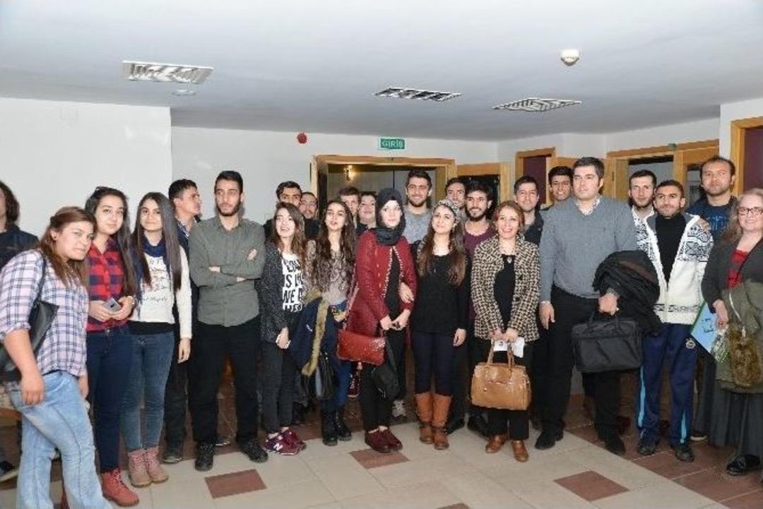 Ok&uuml;, Halet &Ccedil;ambel&rsquo;i Unutmadı