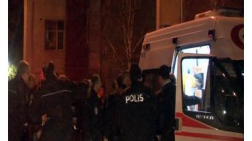 Kayseri&rsquo;de Bı&ccedil;aklı Kavga: 1 Yaralı