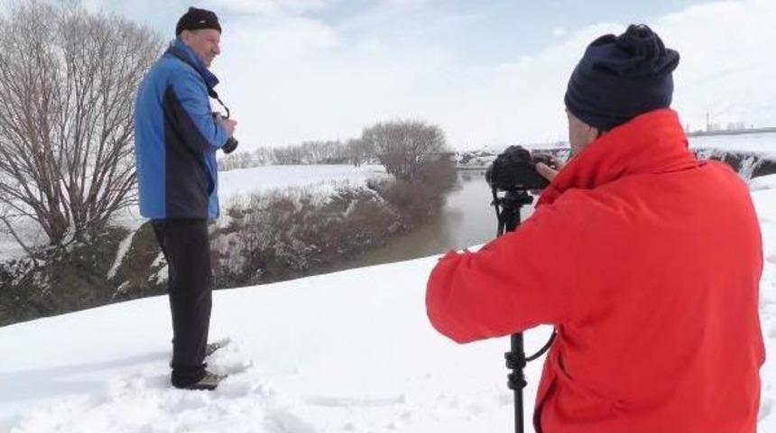 40 Yıllık Fotoğraf&ccedil;ının Hayatı Belgesel Oldu
