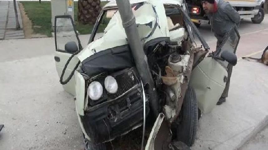 Ara&ccedil; Hurdaya D&ouml;nd&uuml; S&uuml;r&uuml;c&uuml;s&uuml; Yara Almadan Kurtuldu