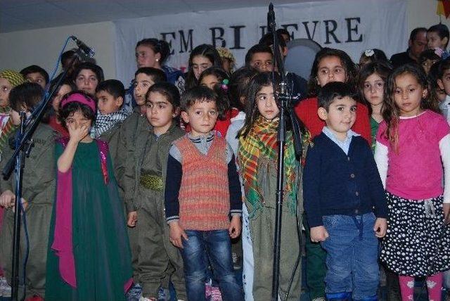 İdil’de Kobani İçin Konser Verildi