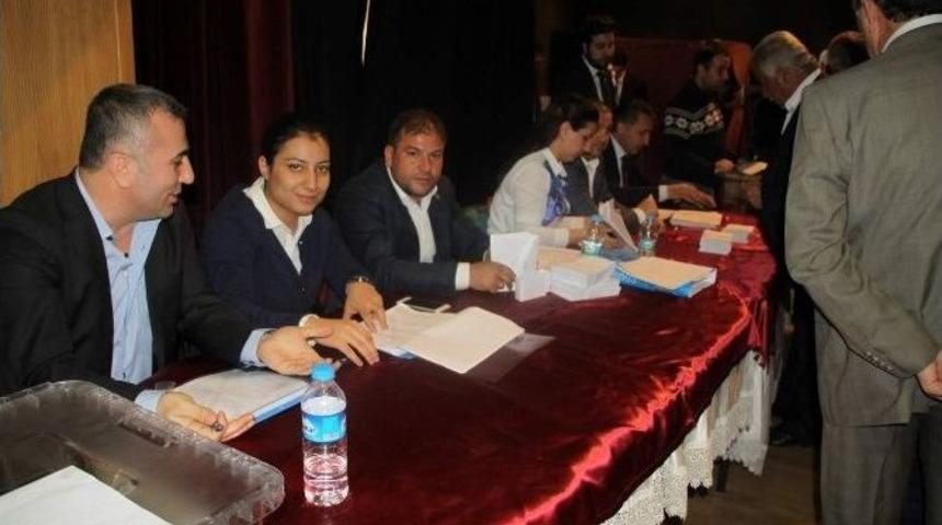 Ak Parti Siirt İl Başkanlığı&rsquo;nda Temay&uuml;l Yoklaması Yapıldı