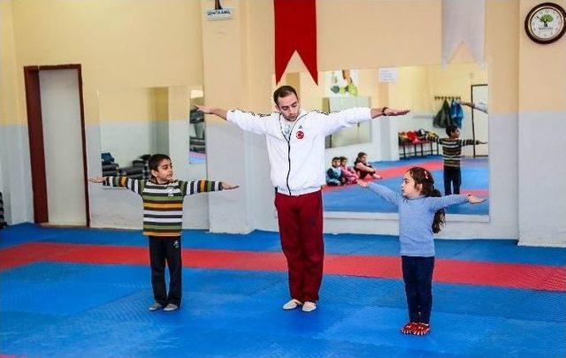 Şehitkamil Belediyesi Jimnastik Spor Okullarına Yoğun İlgi
