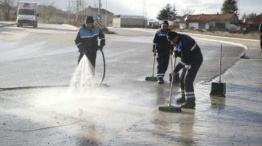 Odunpazarı&rsquo;nda Cadde Ve Sokaklar Yıkanıyor