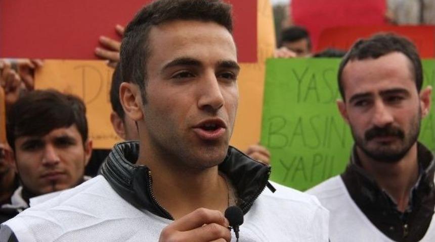 A&ccedil;lık Grevine Yeni &Ouml;ğrenciler De Katıldı