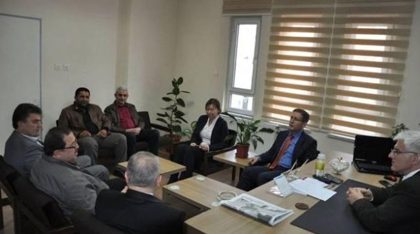 Oda Başkanlarından Vergi Dairesi M&uuml;d&uuml;r&uuml;ne Ziyaret