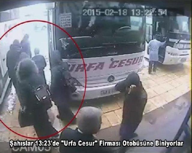 İngiliz Kızların Otogar daki Görüntüleri 2